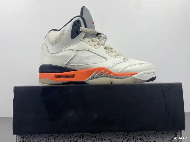 1st Kicks Shoes Jordan DC1060-100 5 Retro Orange Total 0506